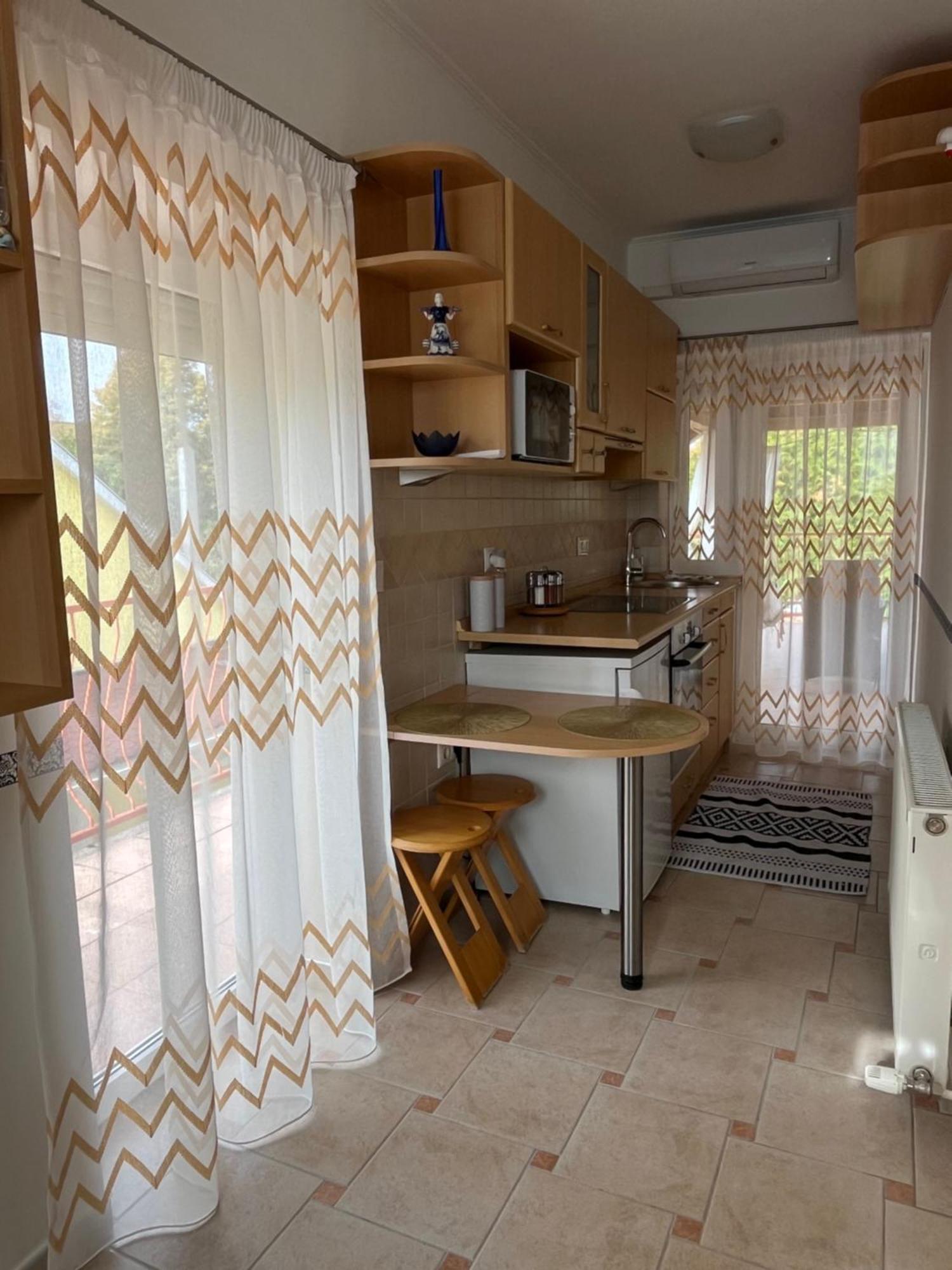 Réka Apartmanház Bük Esterno foto